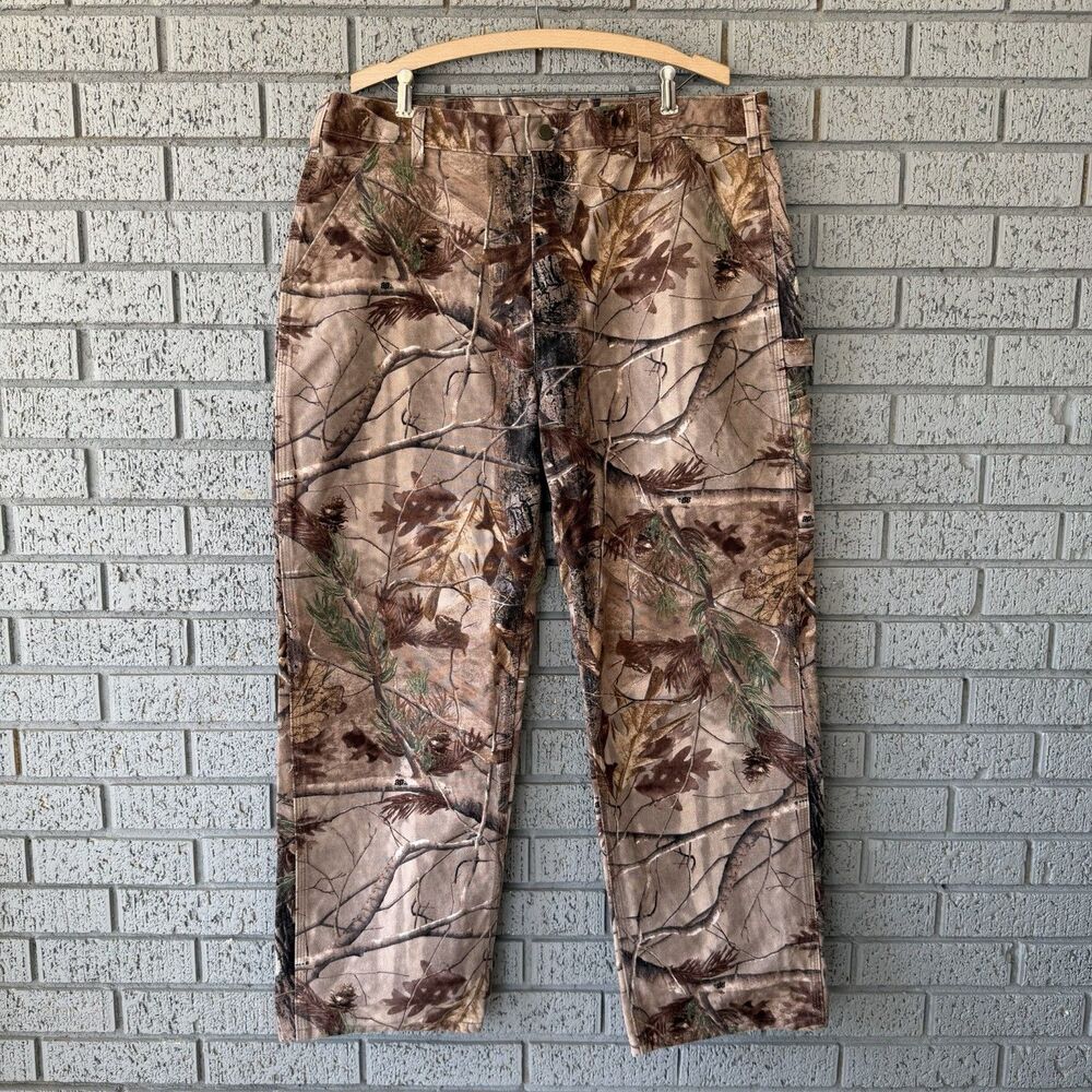 Vintage Y2K Carhartt Realtree Camo faded work wear carpenter pants dungaree Fit